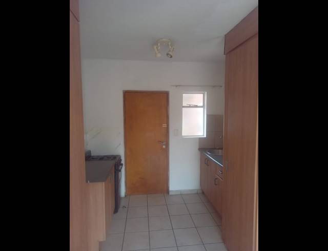 1 BEDROOM APARTMENT FOR SALE IN AUCKLAND PARK